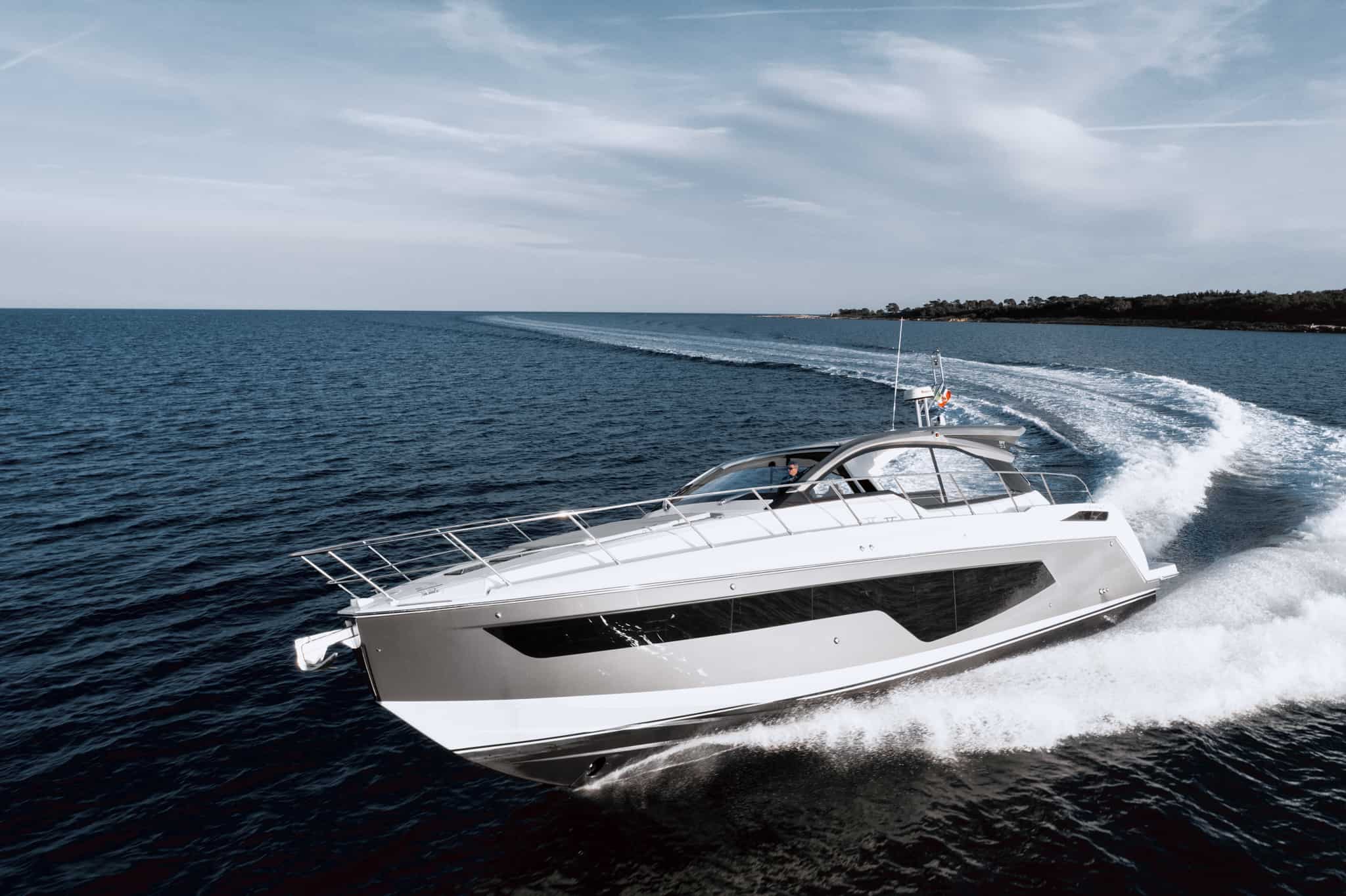 azimut yachts itajai